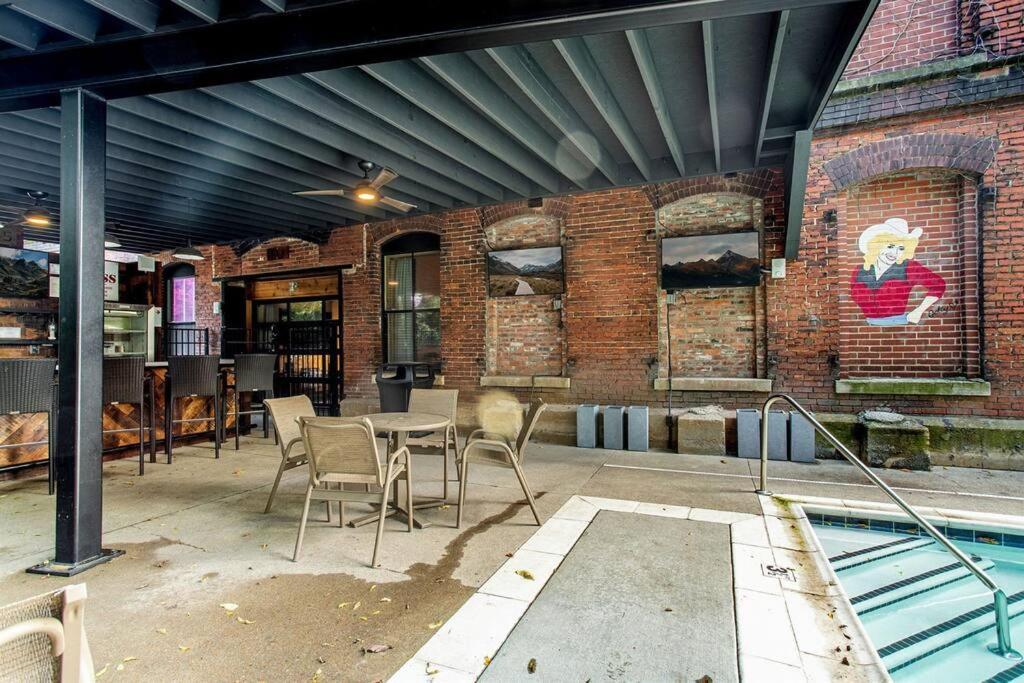 Apartment Historic Loft 2mi To Broadway On-site Speakeasy