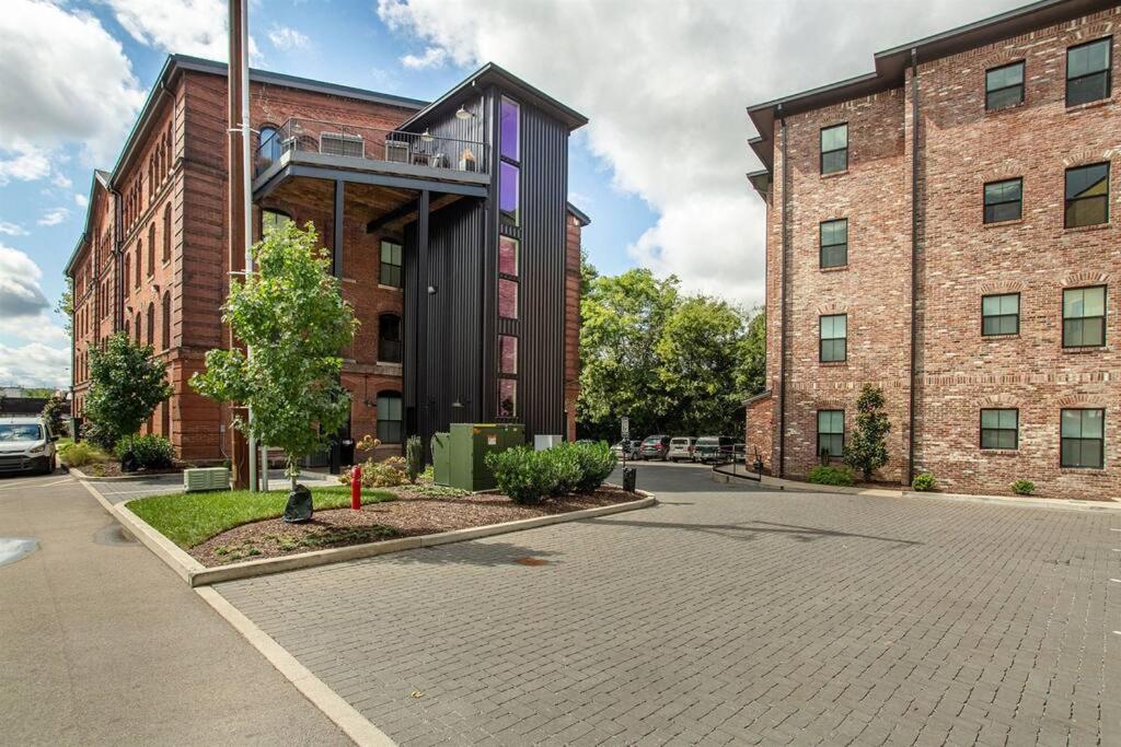 Historic Loft 2mi To Broadway On-site Speakeasy *