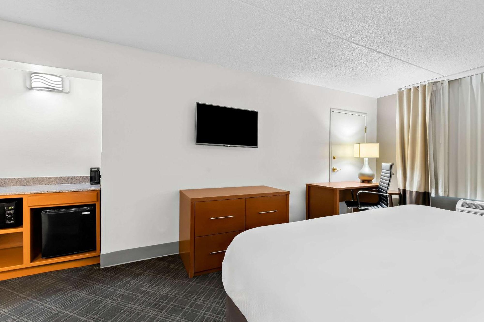 Comfort & Near Tanger Outlets I-24 Antioch