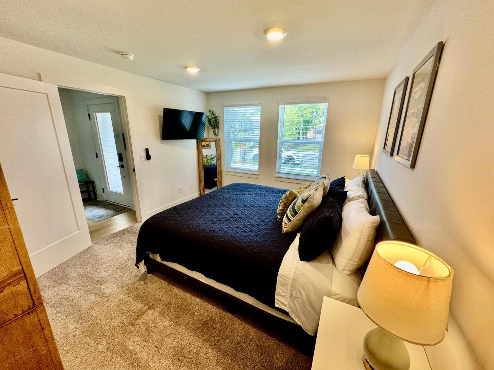 Holiday home 4br Game 6 Beds Family, Opry & Bway Nashville