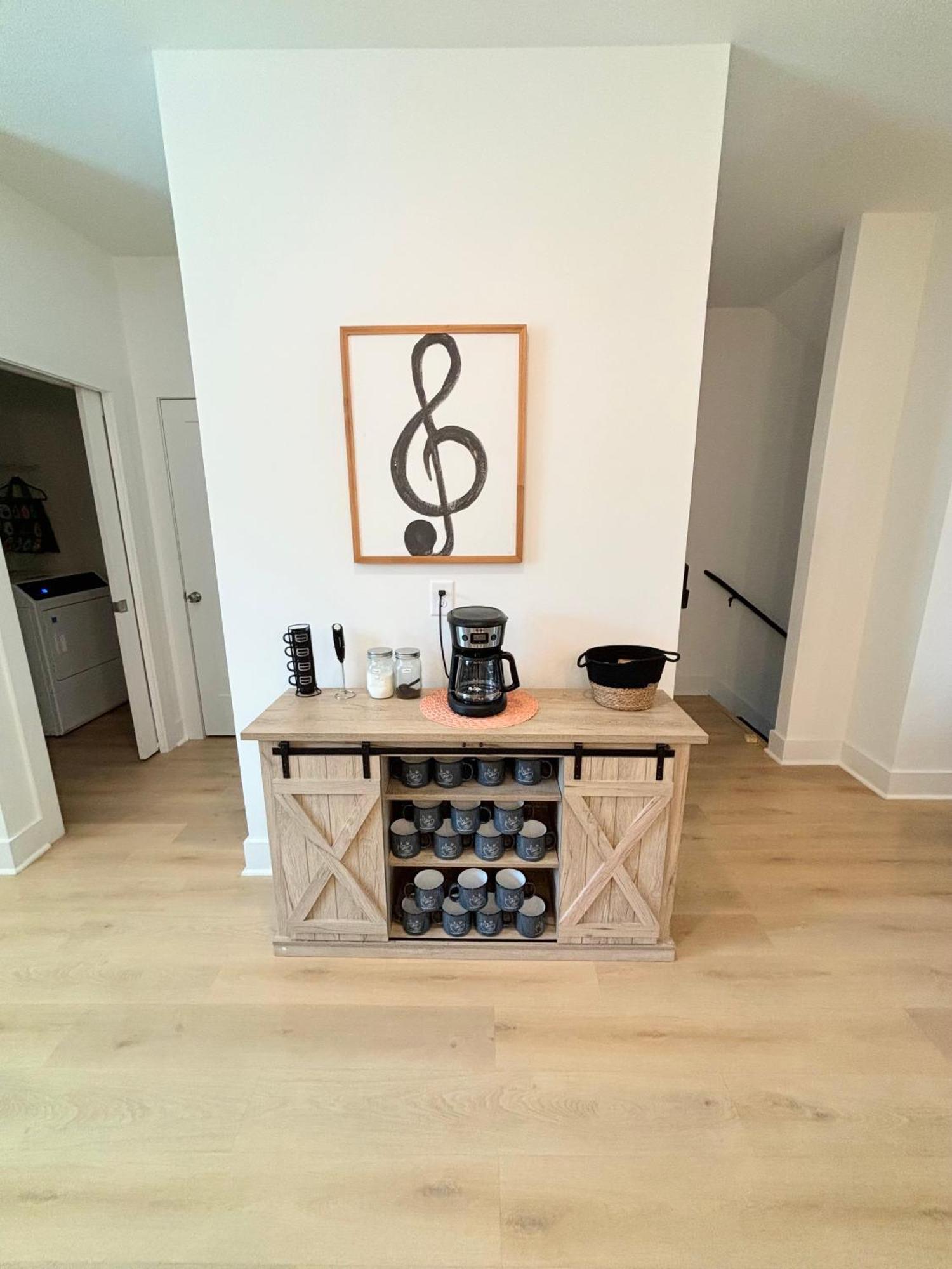 3br Game Sleeps 10 Near Opry & Broadway Nashville