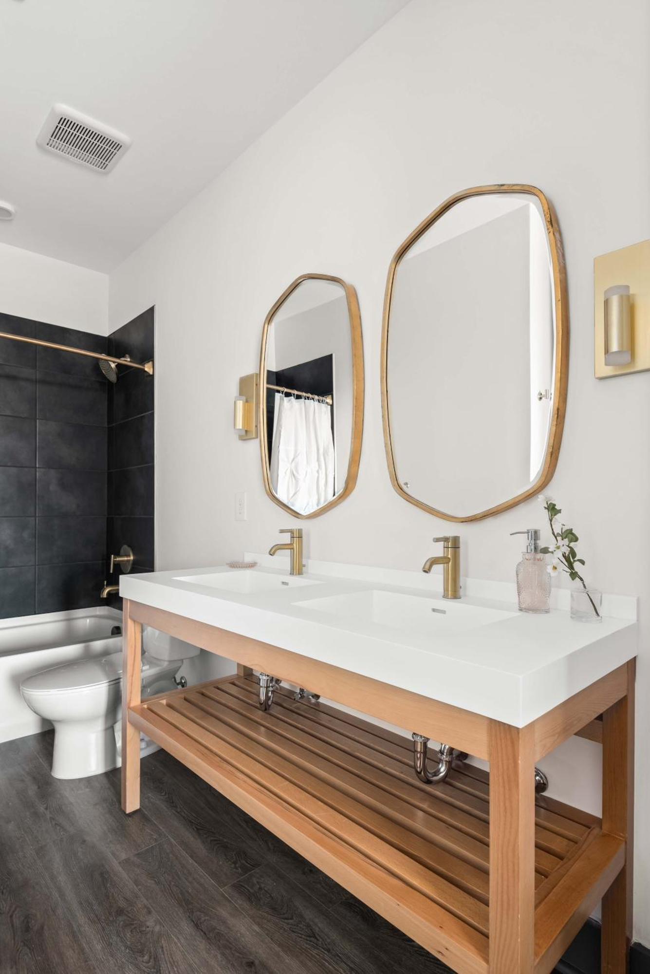 Downtown Dolly - Stylish Airy And Cozy Nashville