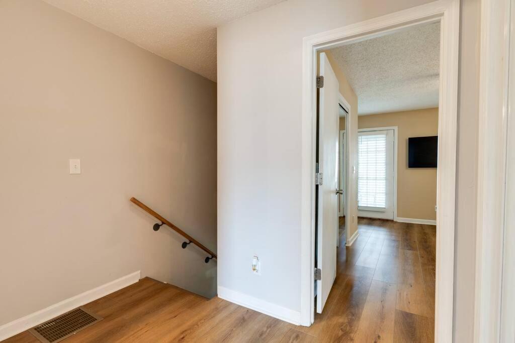 Apartment Cozy & Fun By Broadway, For 8! *
