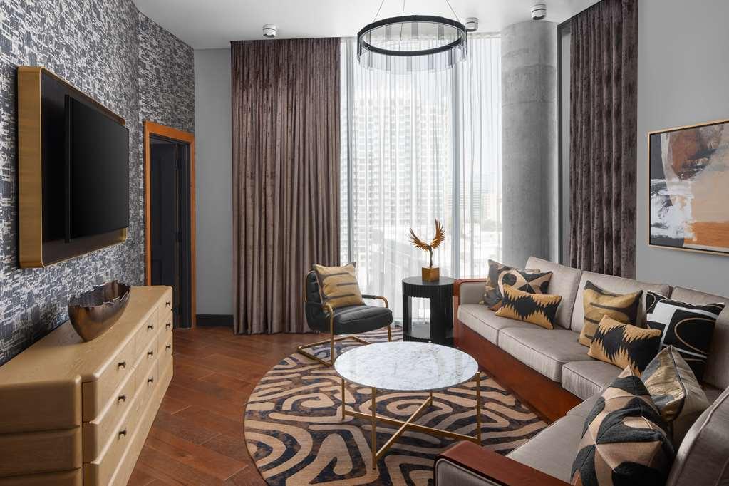 Fraye Curio Collection By Hilton