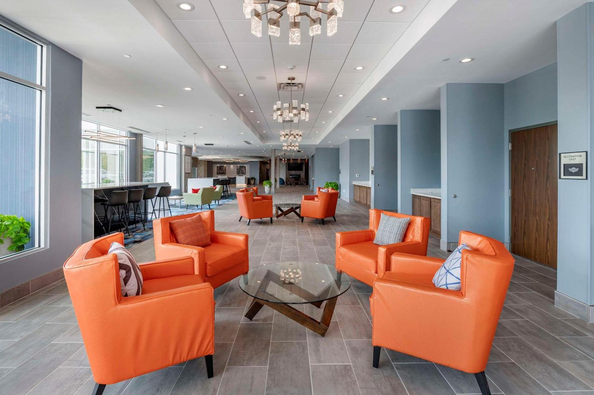 Cambria Airport Hotel Nashville