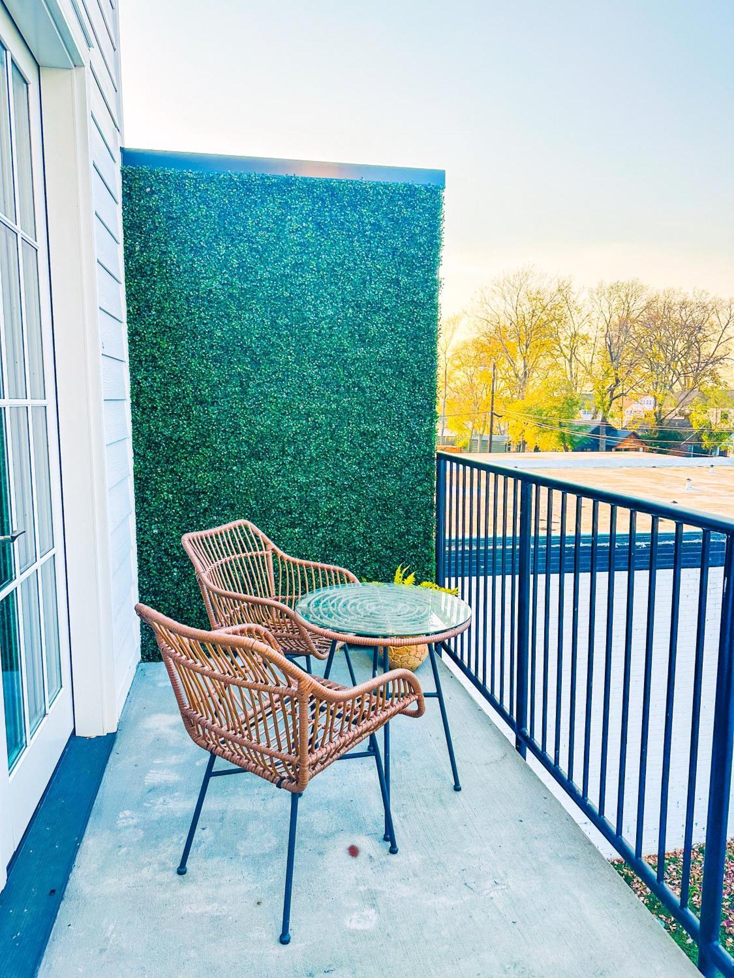 Dreaming With Dolly - Luxe Near Broadway Holiday home Nashville