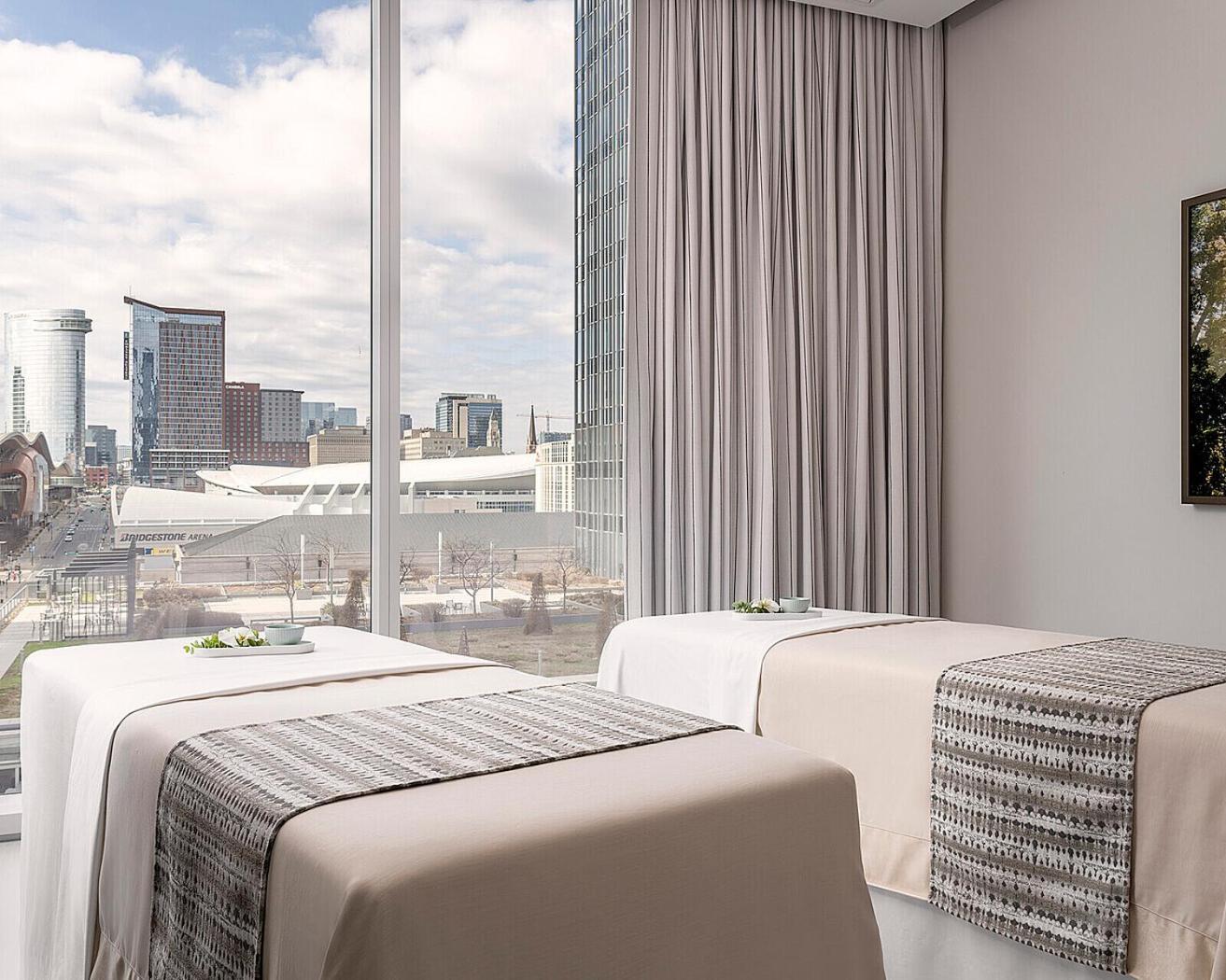 Four Seasons 5*