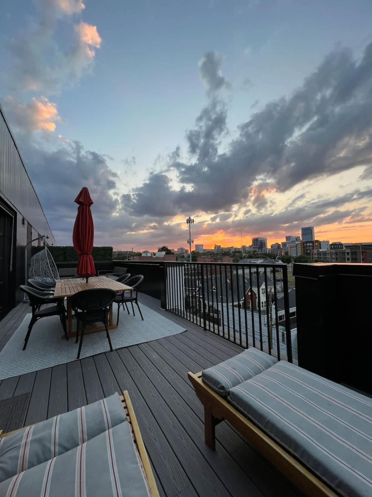 Holiday home Muse- Morgan Wallen Speakeasy And Giant Balcony