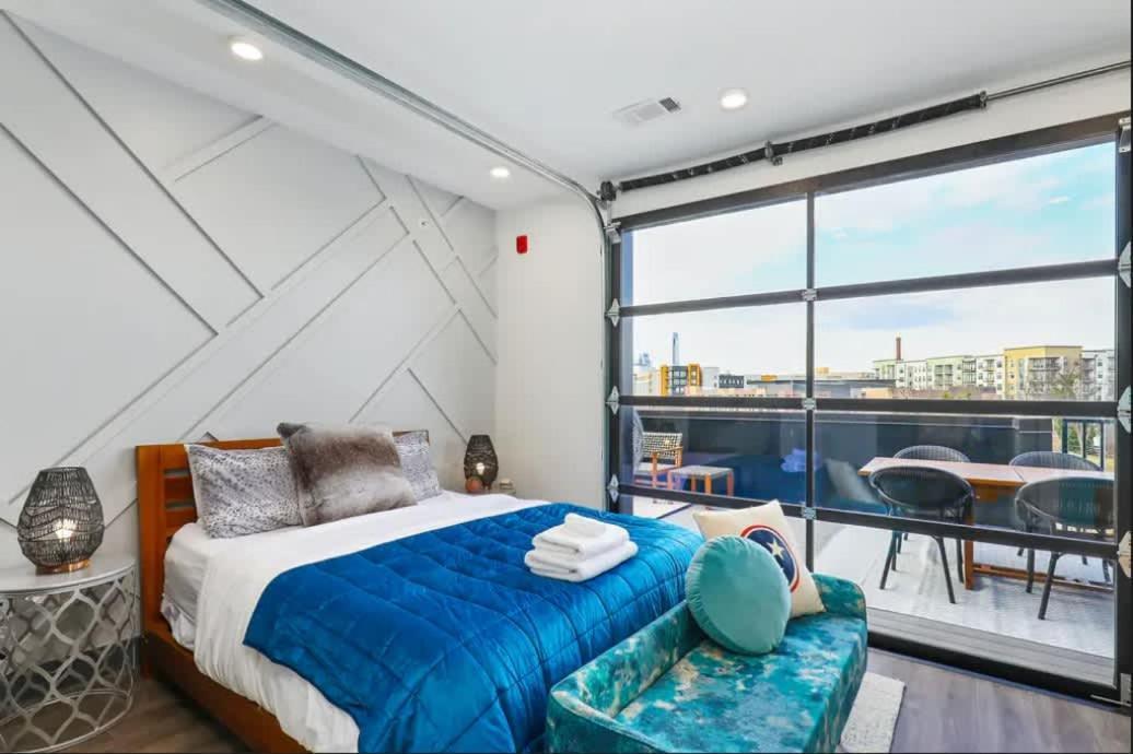 Holiday home Muse- Morgan Wallen Speakeasy And Giant Balcony *