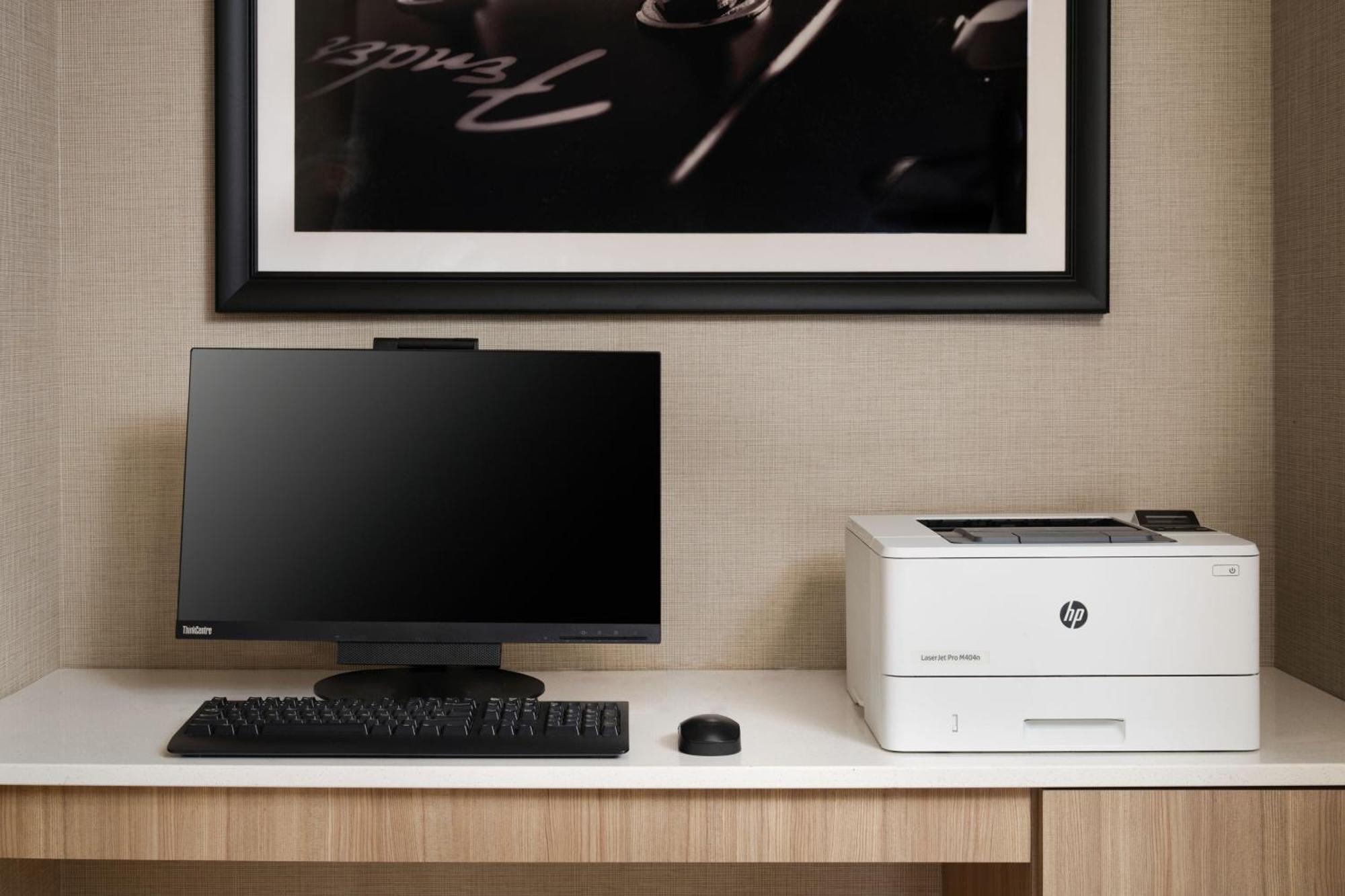 Springhill Metrocenter Hotel