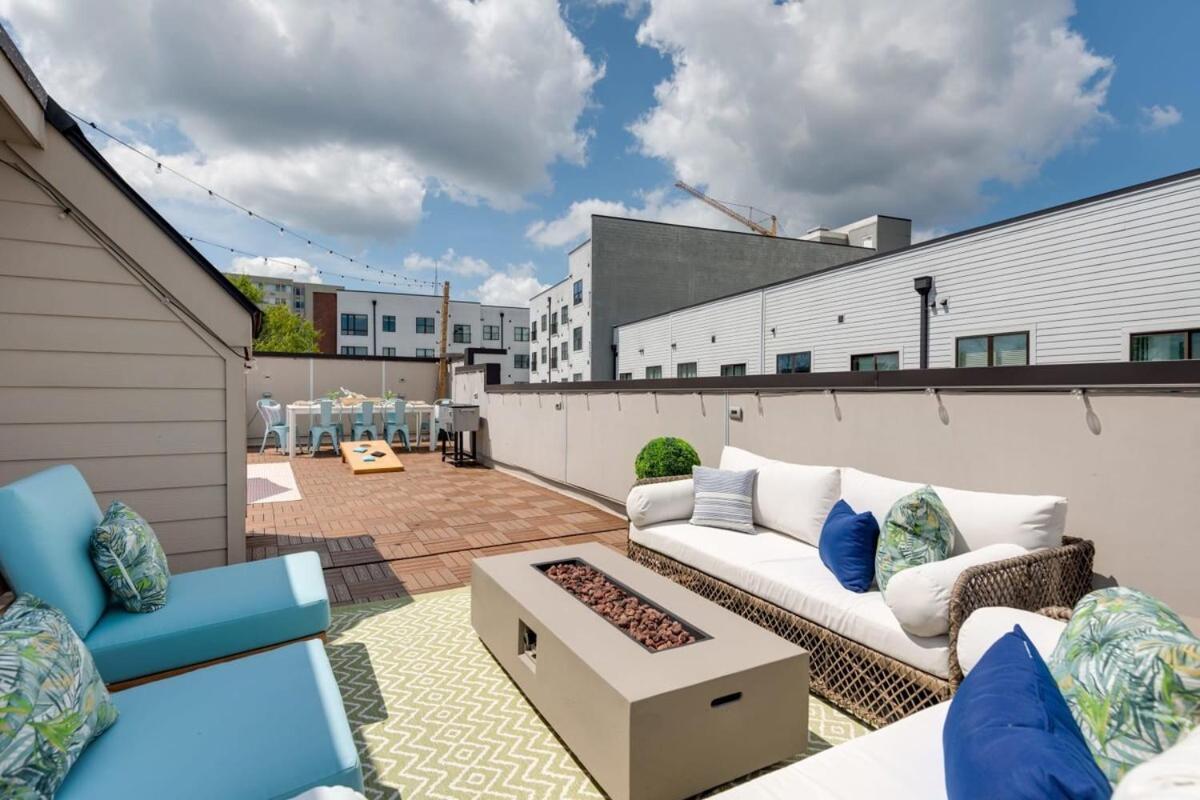 The Harper House - Beautifully Designed With Rooftop Patio Holiday home *