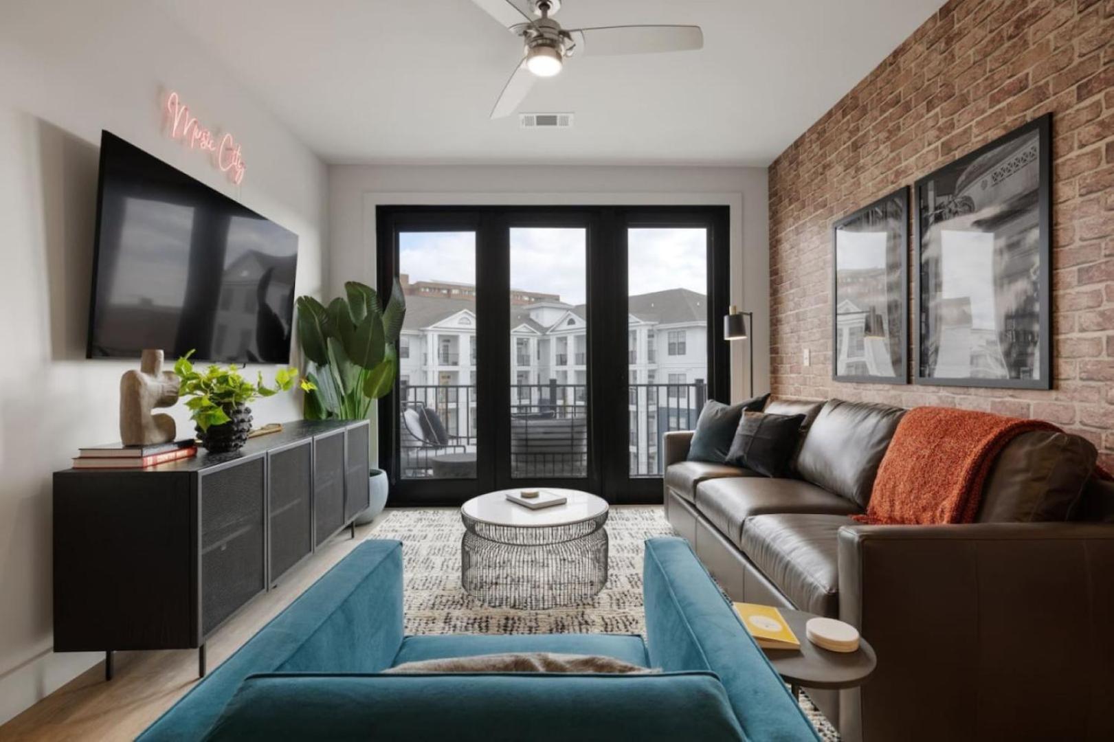 Holiday home Walk To Nightlife, Vanderbilt, Minutes To Broadway Nashville