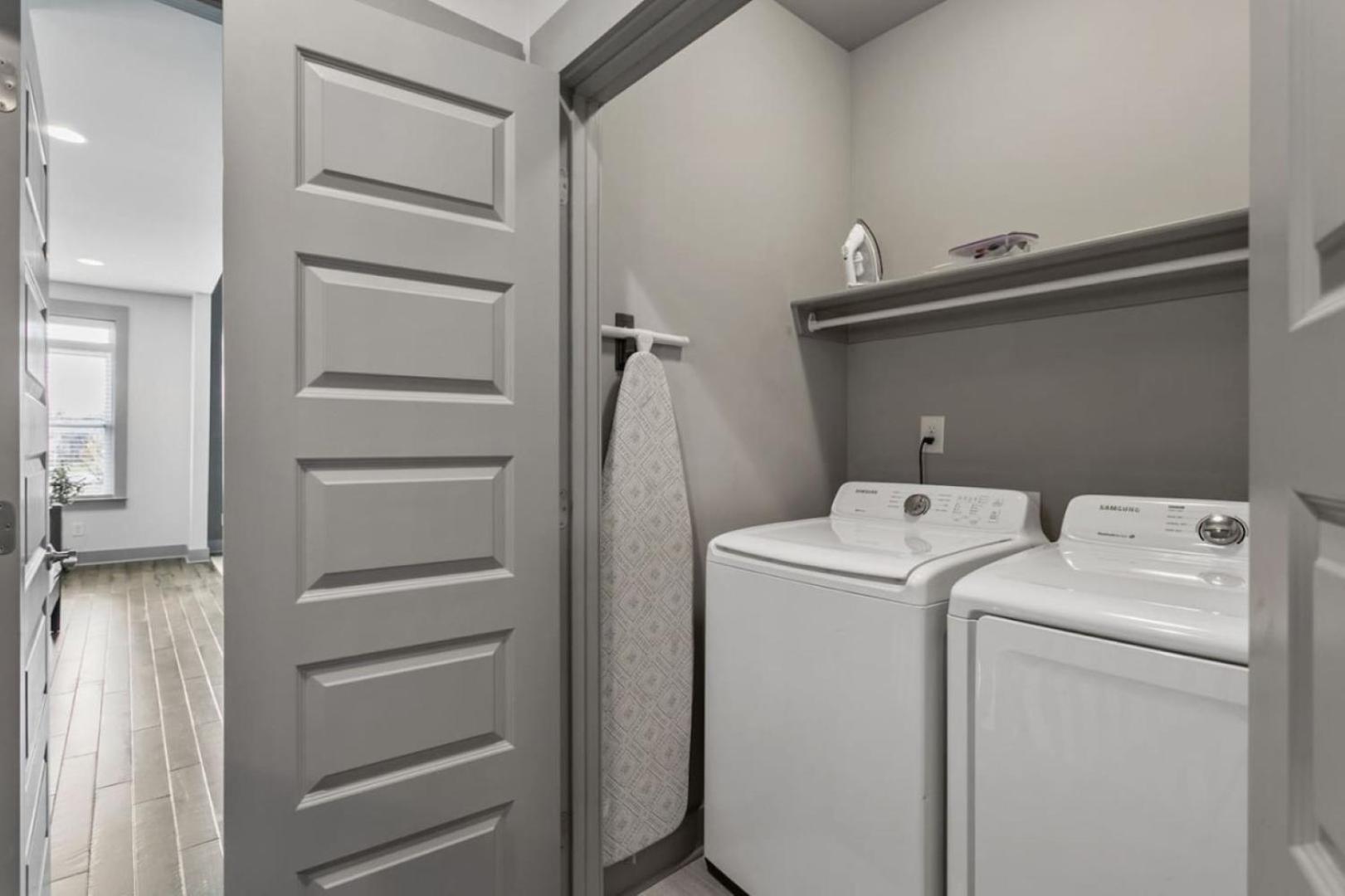 Luxury 4 Bedroom Home, Heart Of The Entertainment * Nashville