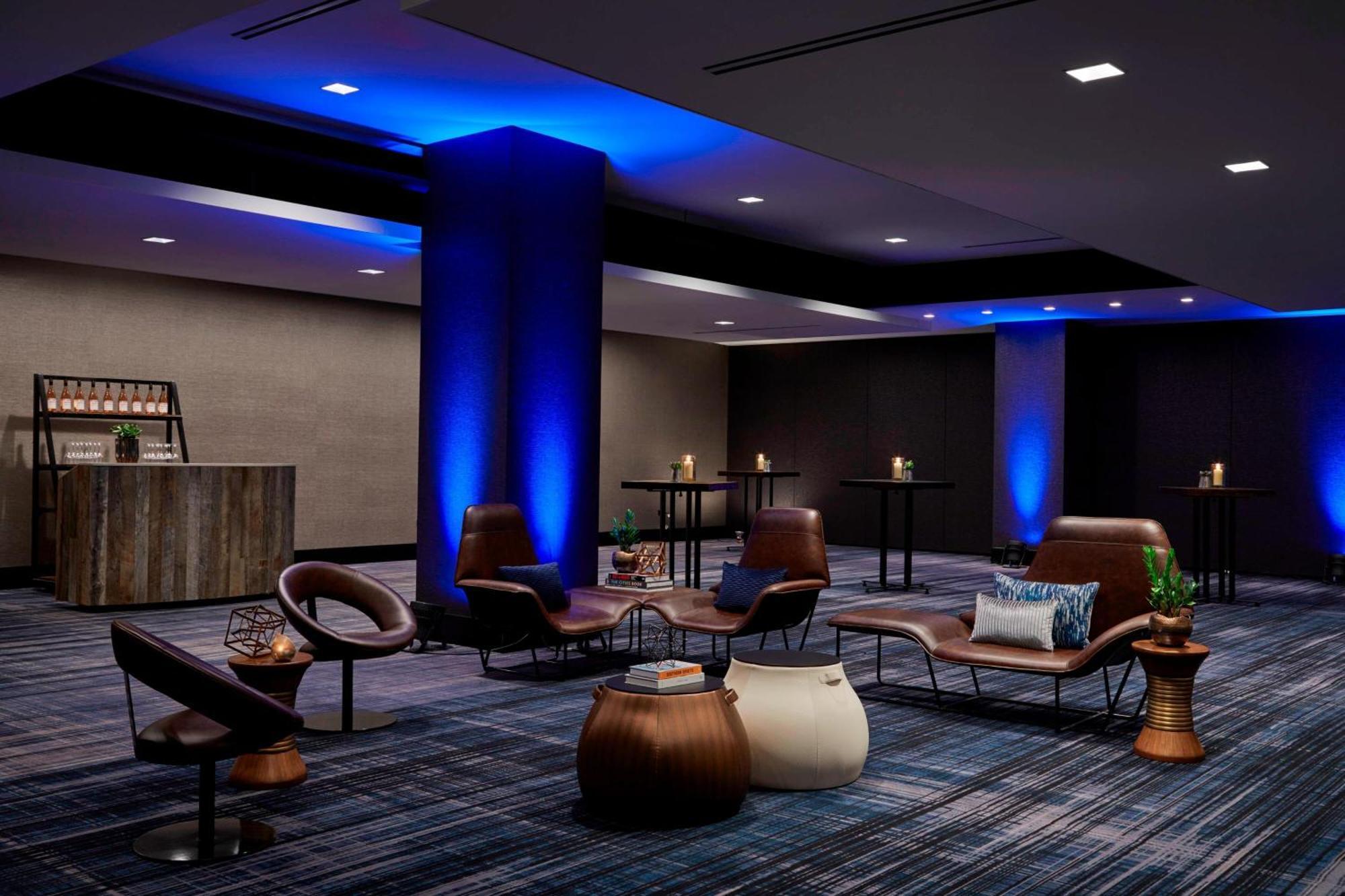 Hotel Renaissance 5*