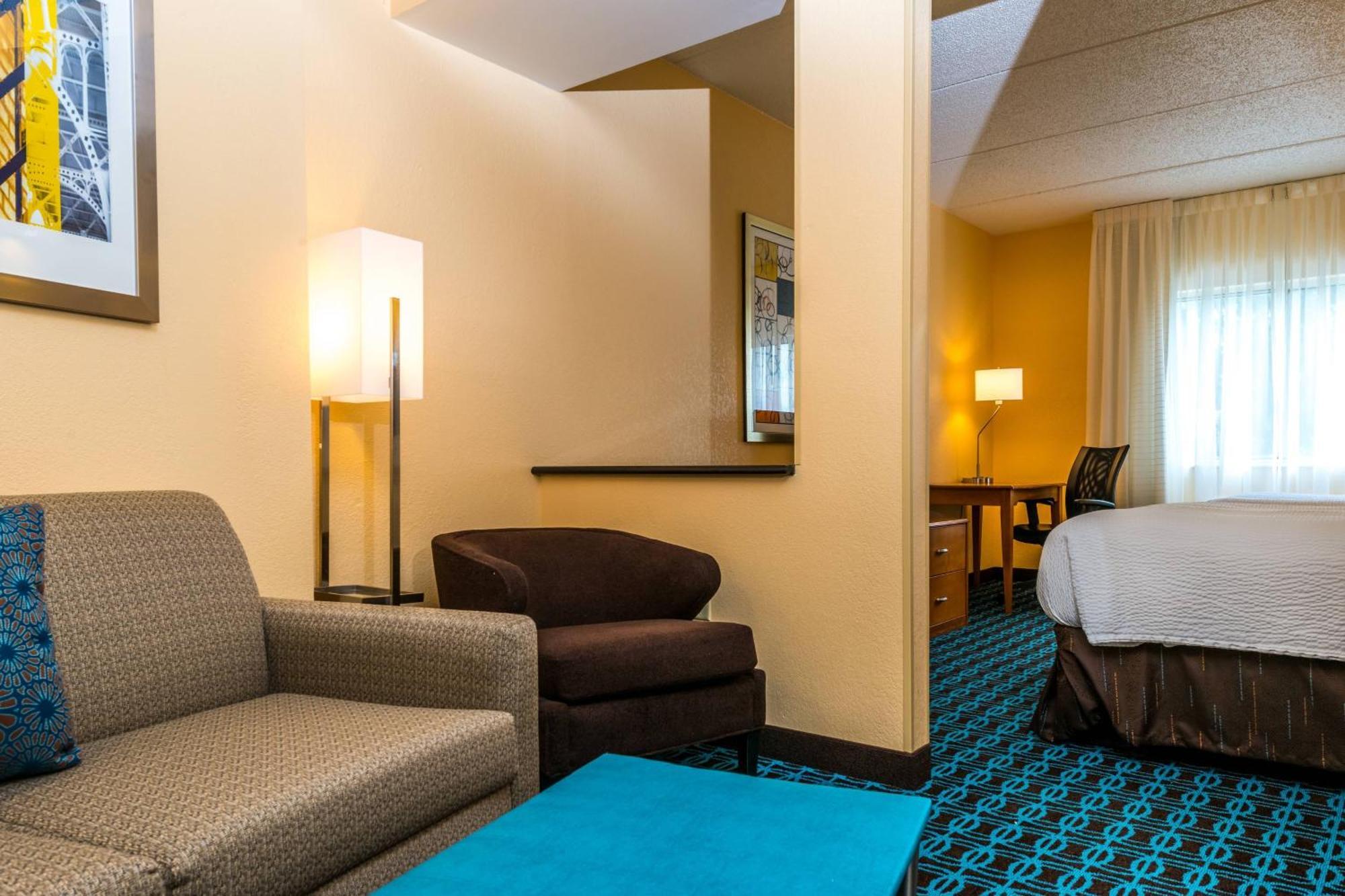 Hotel Fairfield & By Marriott At Opryland