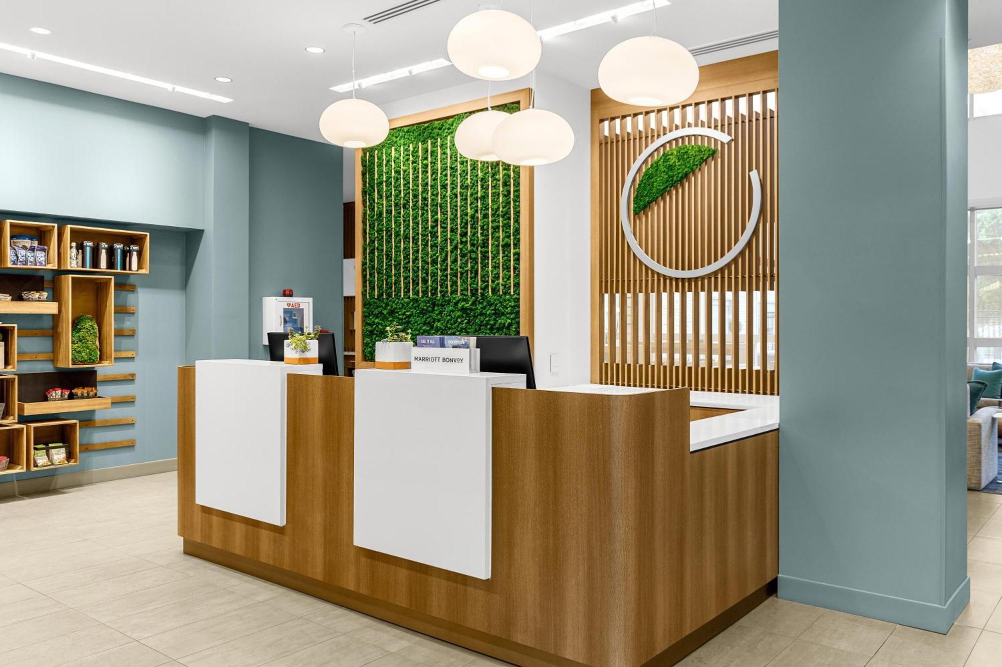 Element Airport Hotel