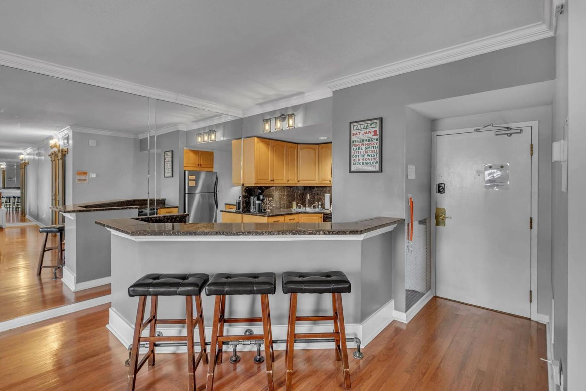 Apartment Honky Tonk Angels Nashville