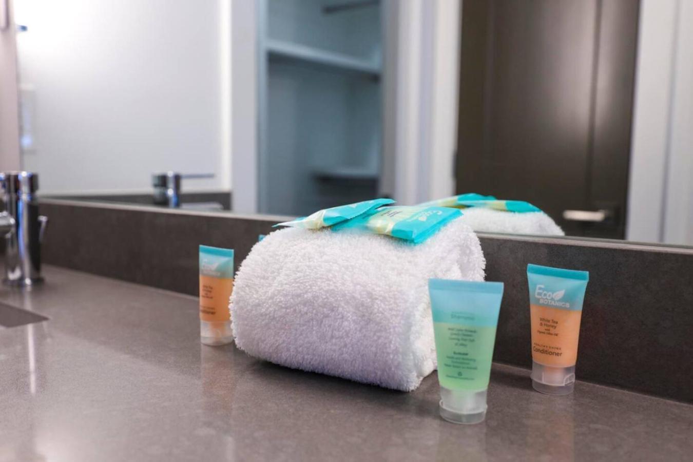 Minutes To Broadway Spacious Townhouse * Nashville