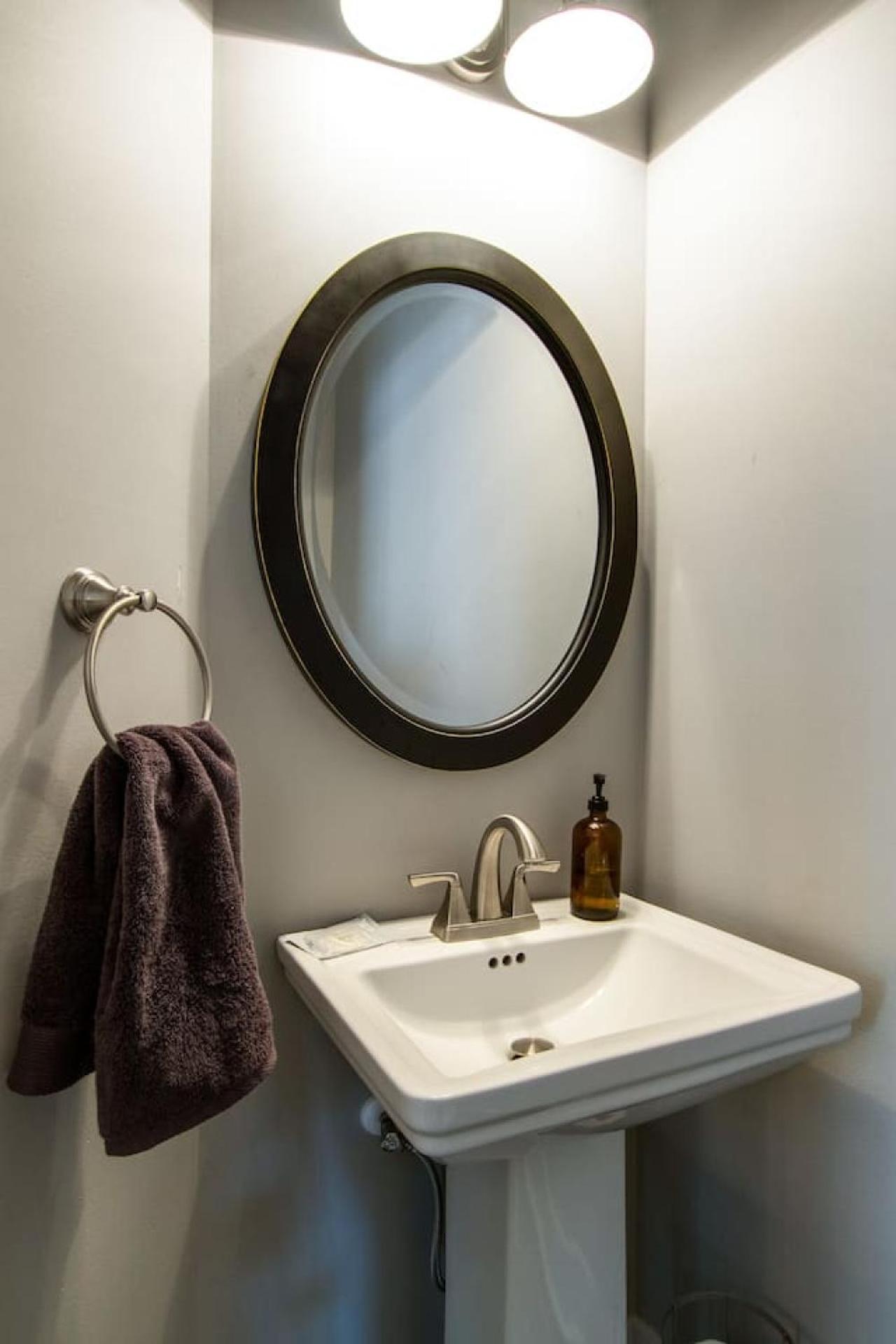 Holiday home Gorgeous Downtown Pad 3 Bedroom 2.5 Bath Large Patio *