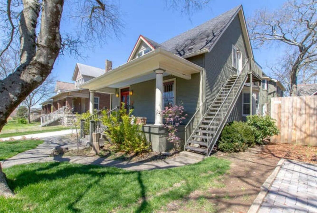 Huge Vandy Minutes To Downtown Walk To Grocery Holiday home