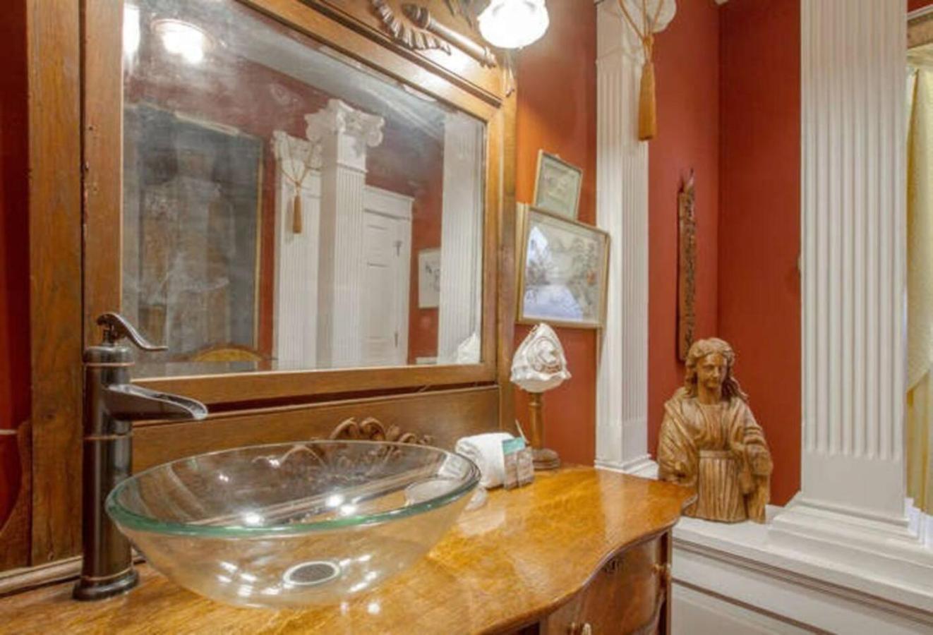 Huge Vandy Minutes To Downtown Walk To Grocery *