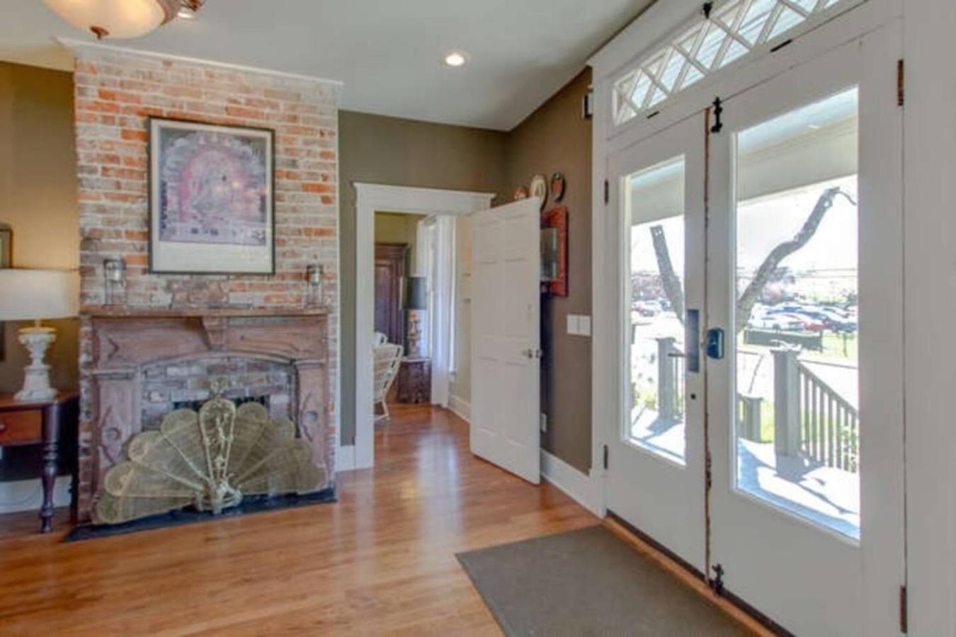 Holiday home Huge Vandy Minutes To Downtown Walk To Grocery Nashville