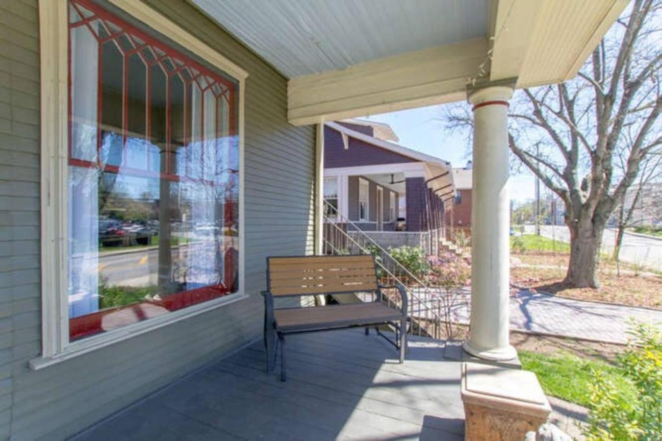 Huge Vandy Minutes To Downtown Walk To Grocery Holiday home *