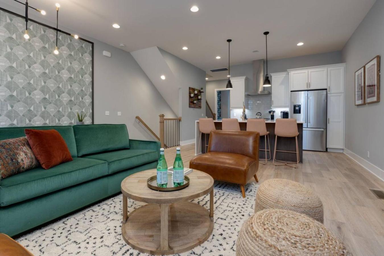 Luxury Downtown Townhome Elevated Skyline Views *