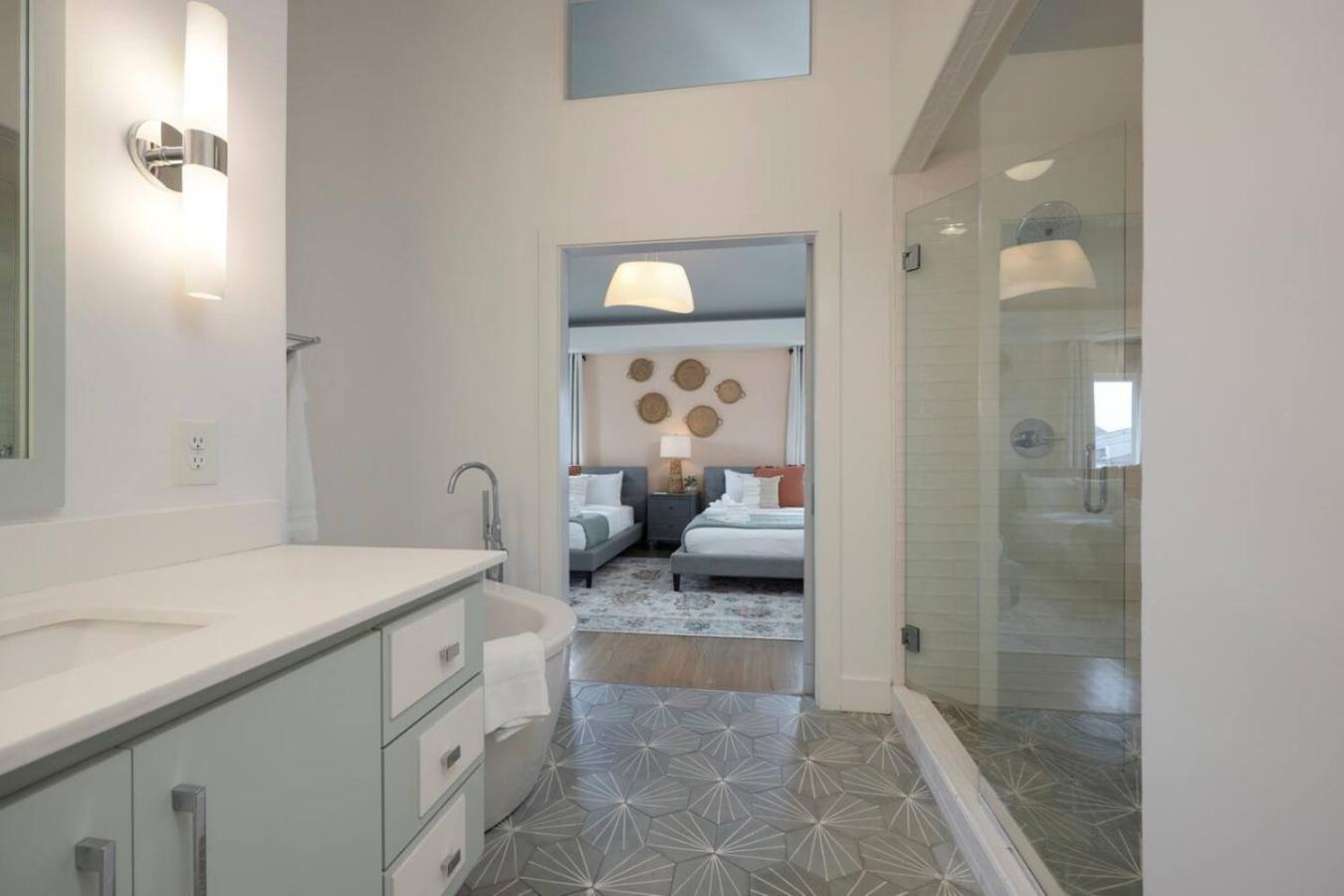 Holiday home Stunning West End Walkable Area Nashville