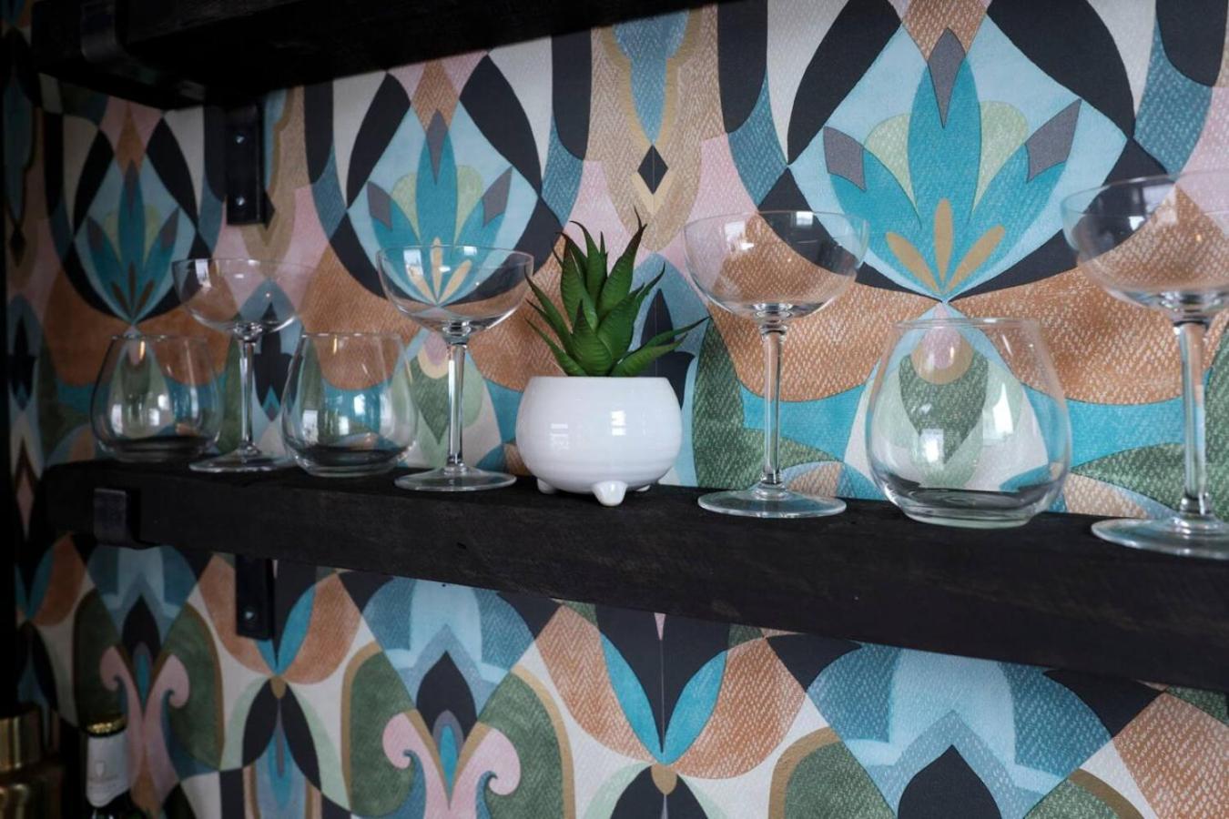 Stunning West End Walkable Area Nashville