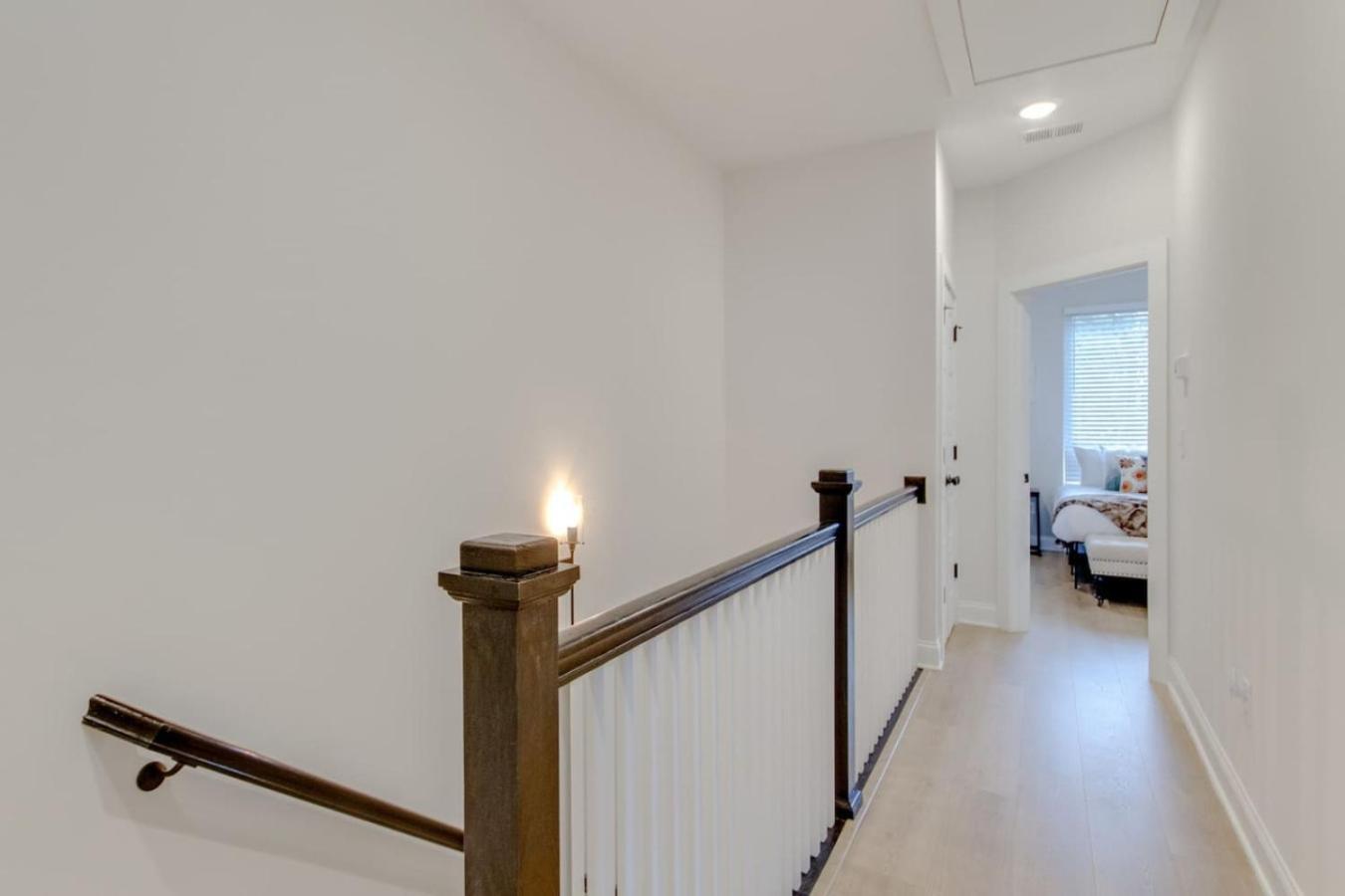 Luxury Dream Downtown Living Comfy Beds *
