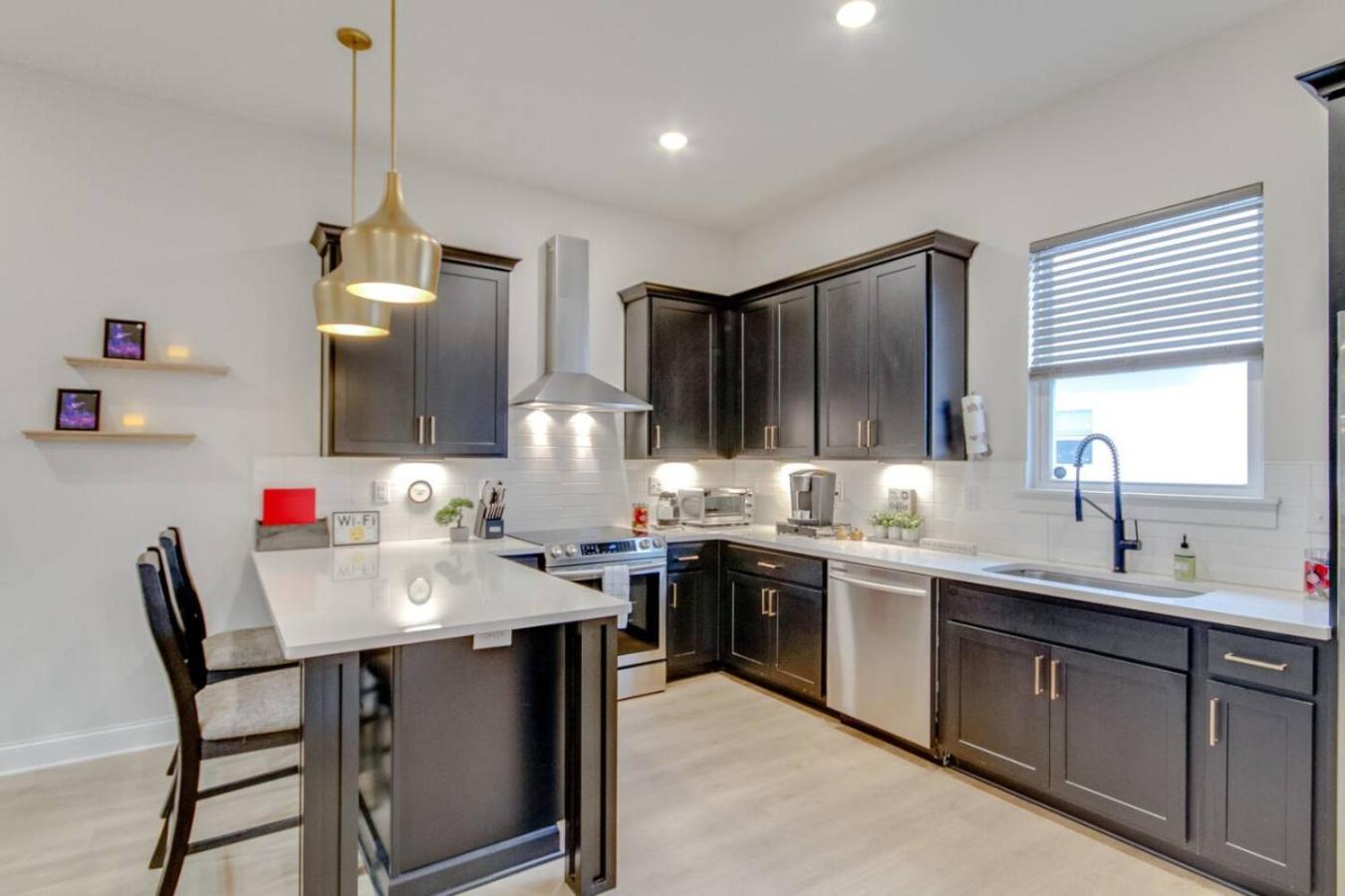 Luxury Dream Downtown Living Comfy Beds