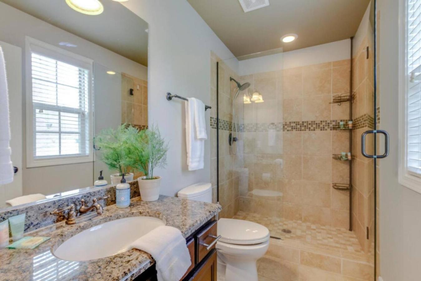 Holiday home East Retreat Large Pool Outdoor Oasis