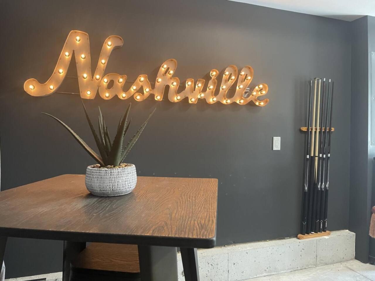 North Hideaway- Game Room- Spacious Nashville