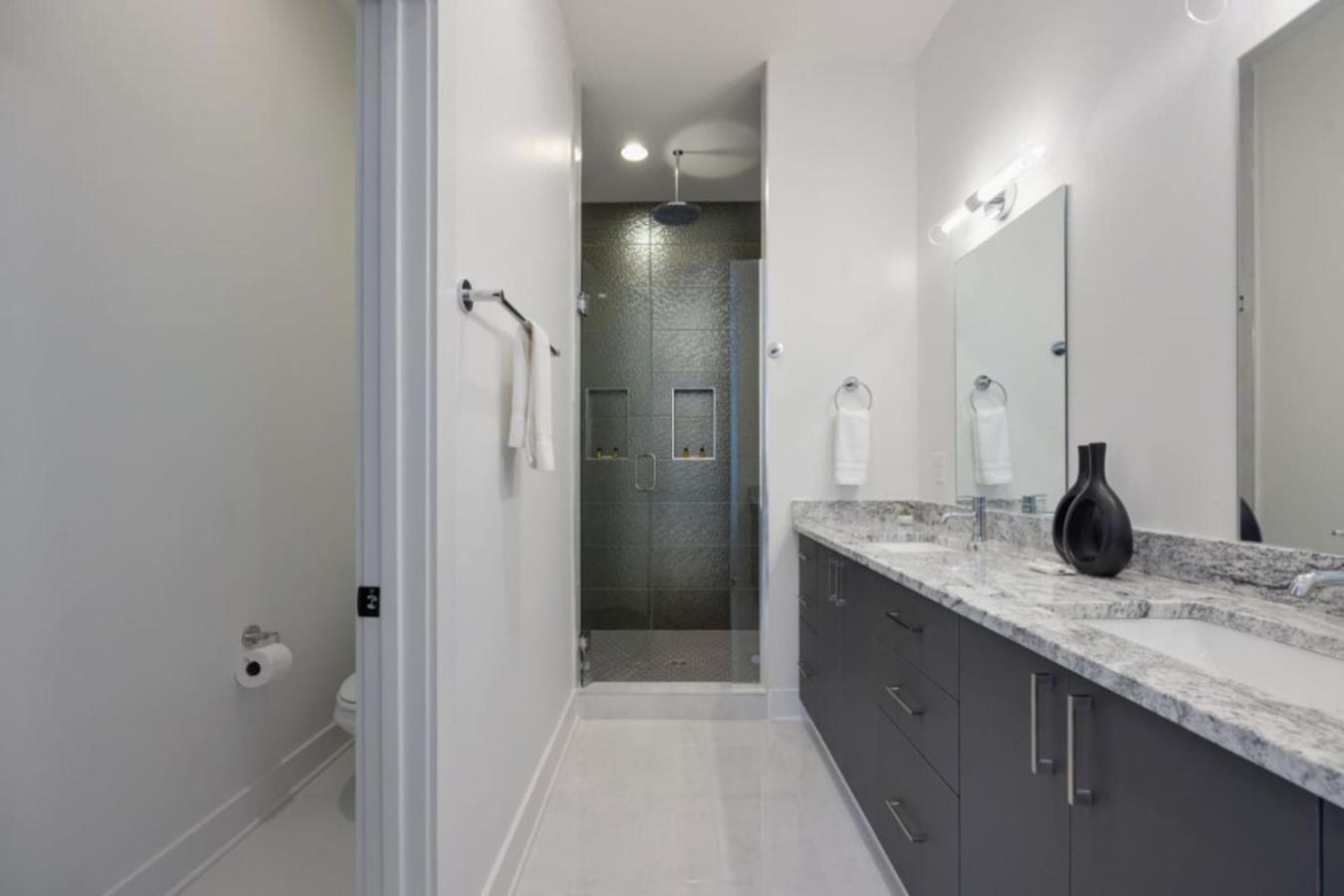 The Ryman 4 Bedroom Haven With Scenic Rooftop * Nashville