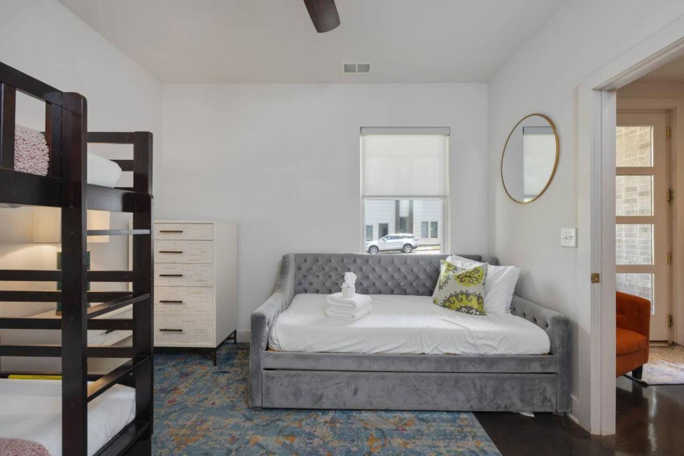 Nashvista Townhome Downtown Views 10 Comfy Beds Nashville