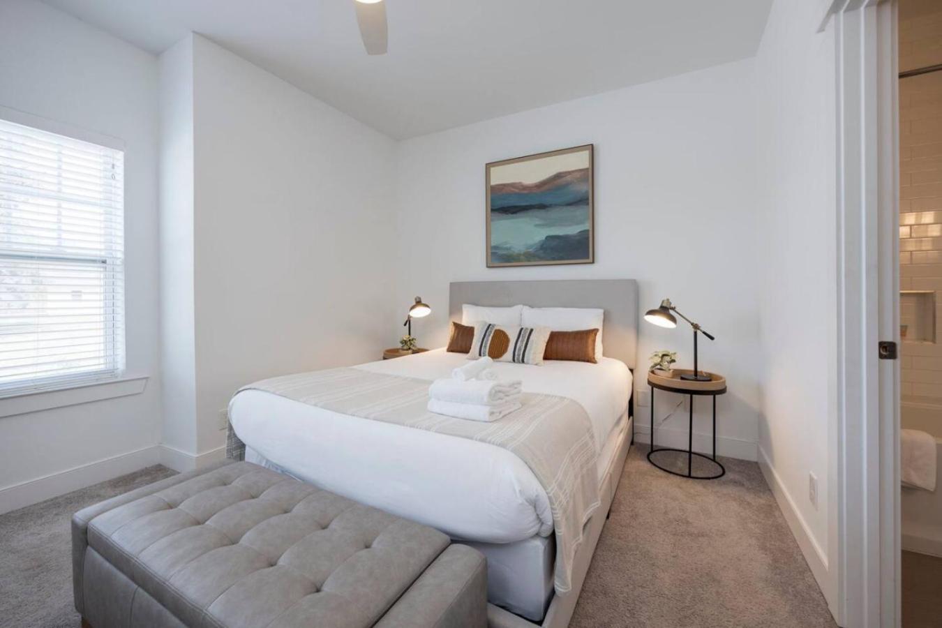 Two Side By Side Townhomes West Luxury *