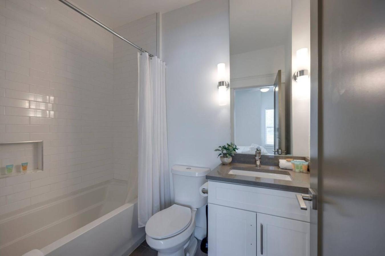 Two Side By Side Townhomes West Luxury Holiday home *