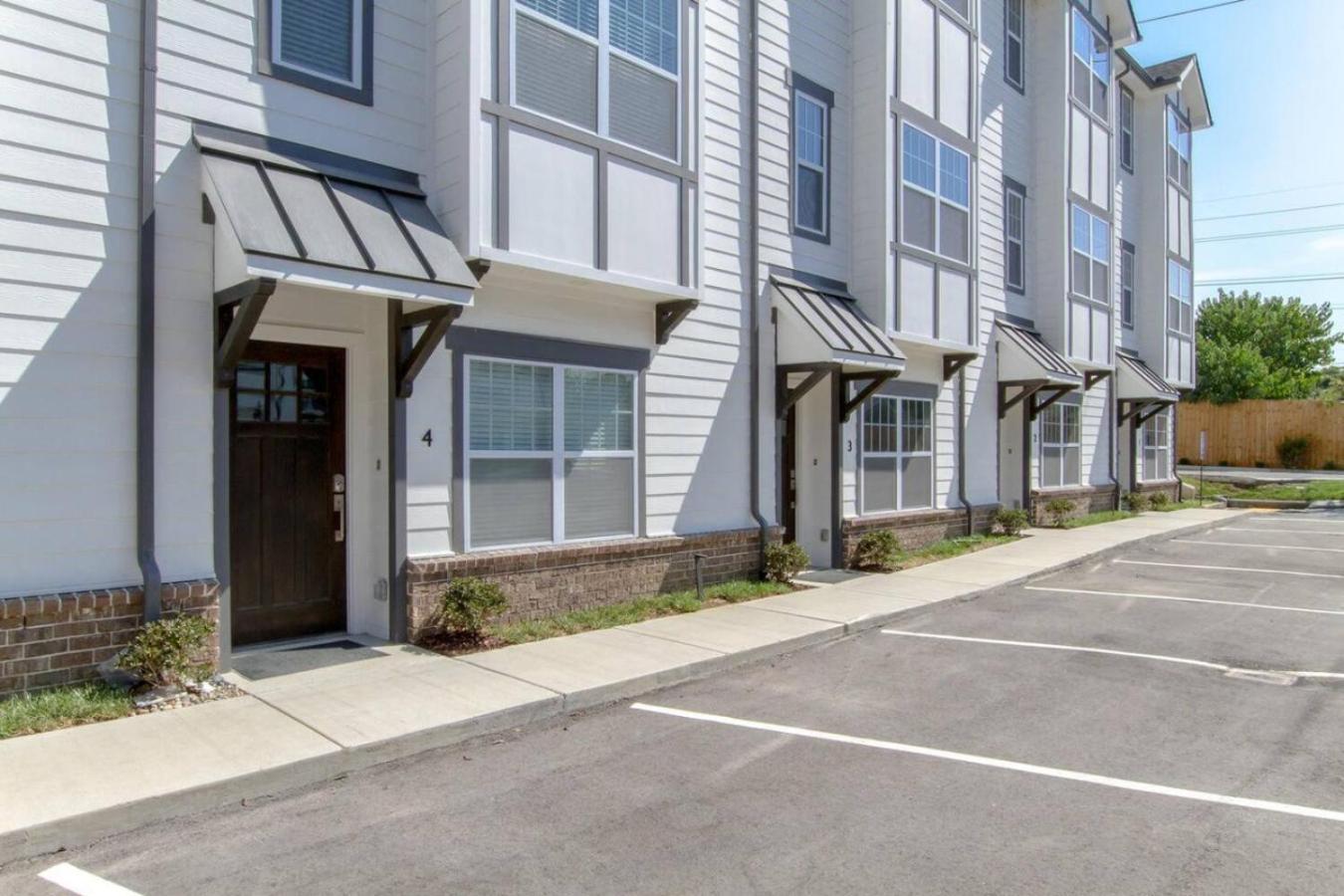 Holiday home Two Side By Side Townhomes West Luxury Nashville