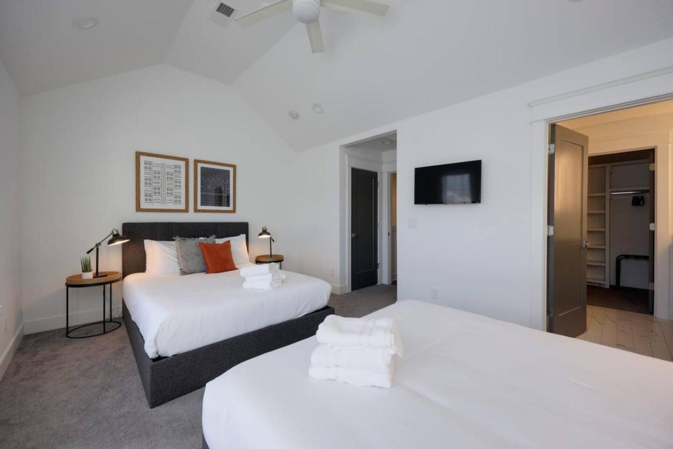 Two Side By Side Townhomes West Luxury