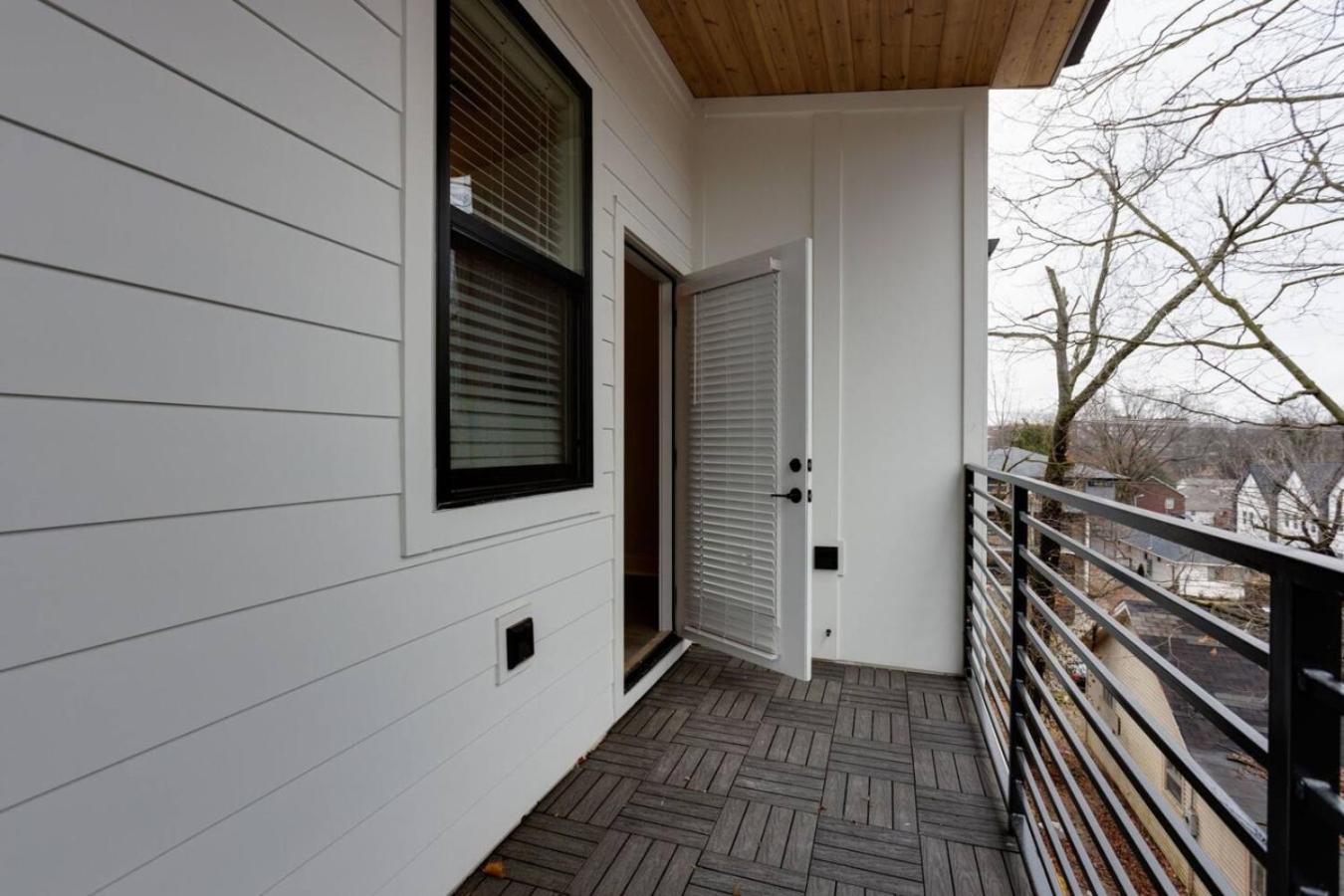 Holiday home East Beauty Minutes To Downtown Nashville