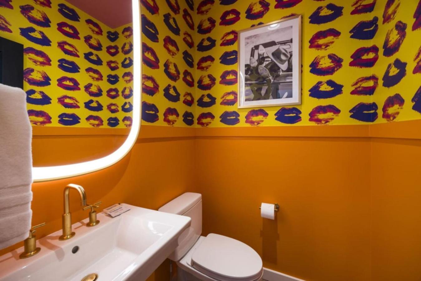 Music Row Country Retreat Balcony And Hot Tub Holiday home Nashville