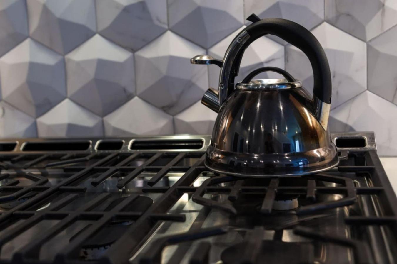 Violet Vogue - Rooftop Patio - Skee-ball Game *