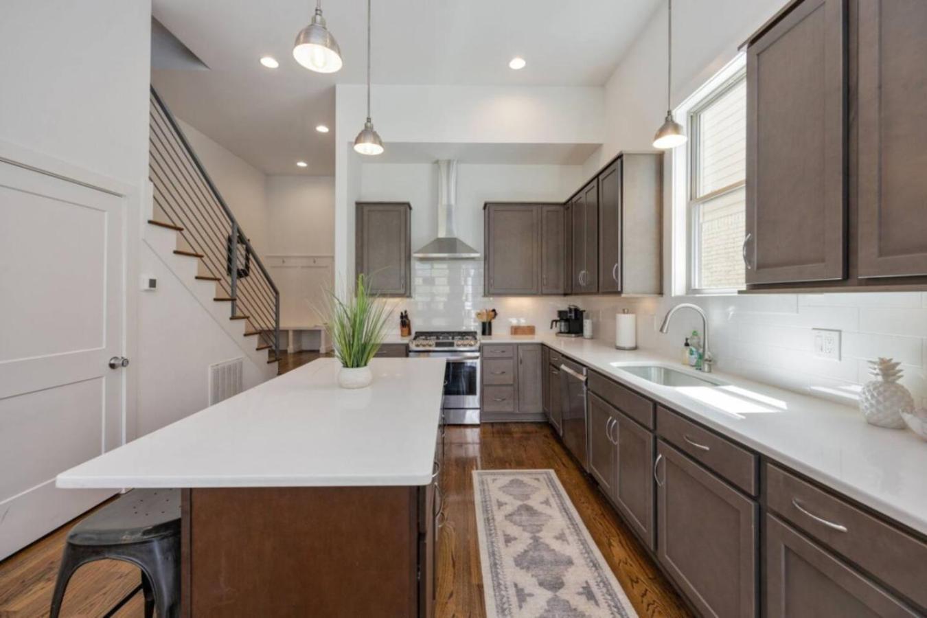 The Ivy 3 Bedroom 2.5 Bath In West End Holiday home