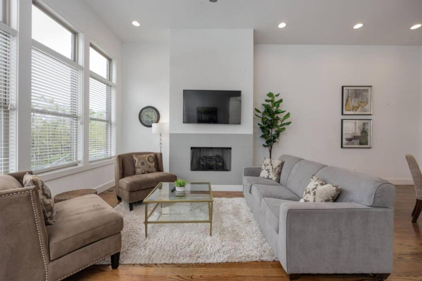 Holiday home The Ivy 3 Bedroom 2.5 Bath In West End