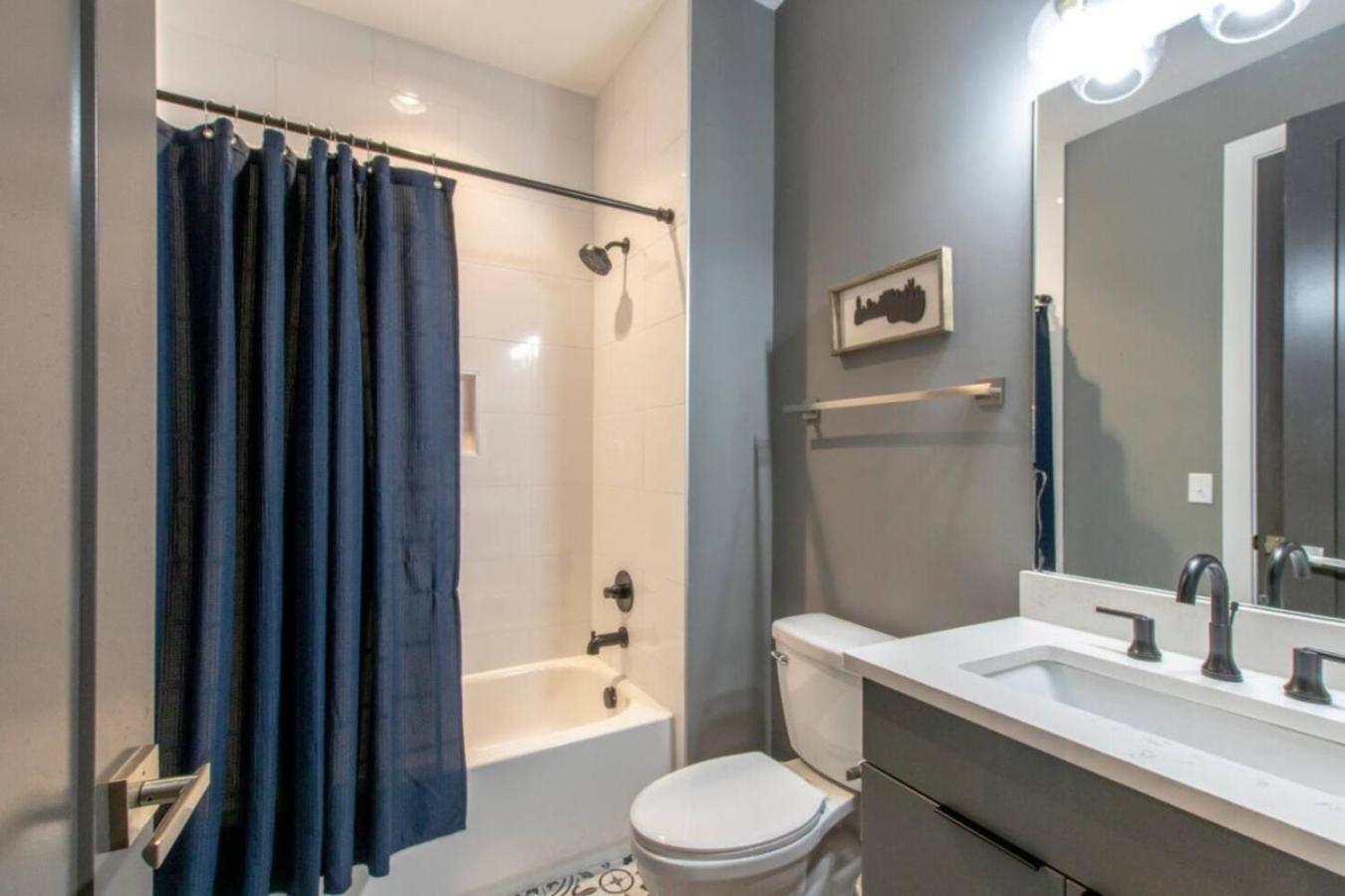 Spacious And Modern 2 Rooftops Stage Games And Holiday home *