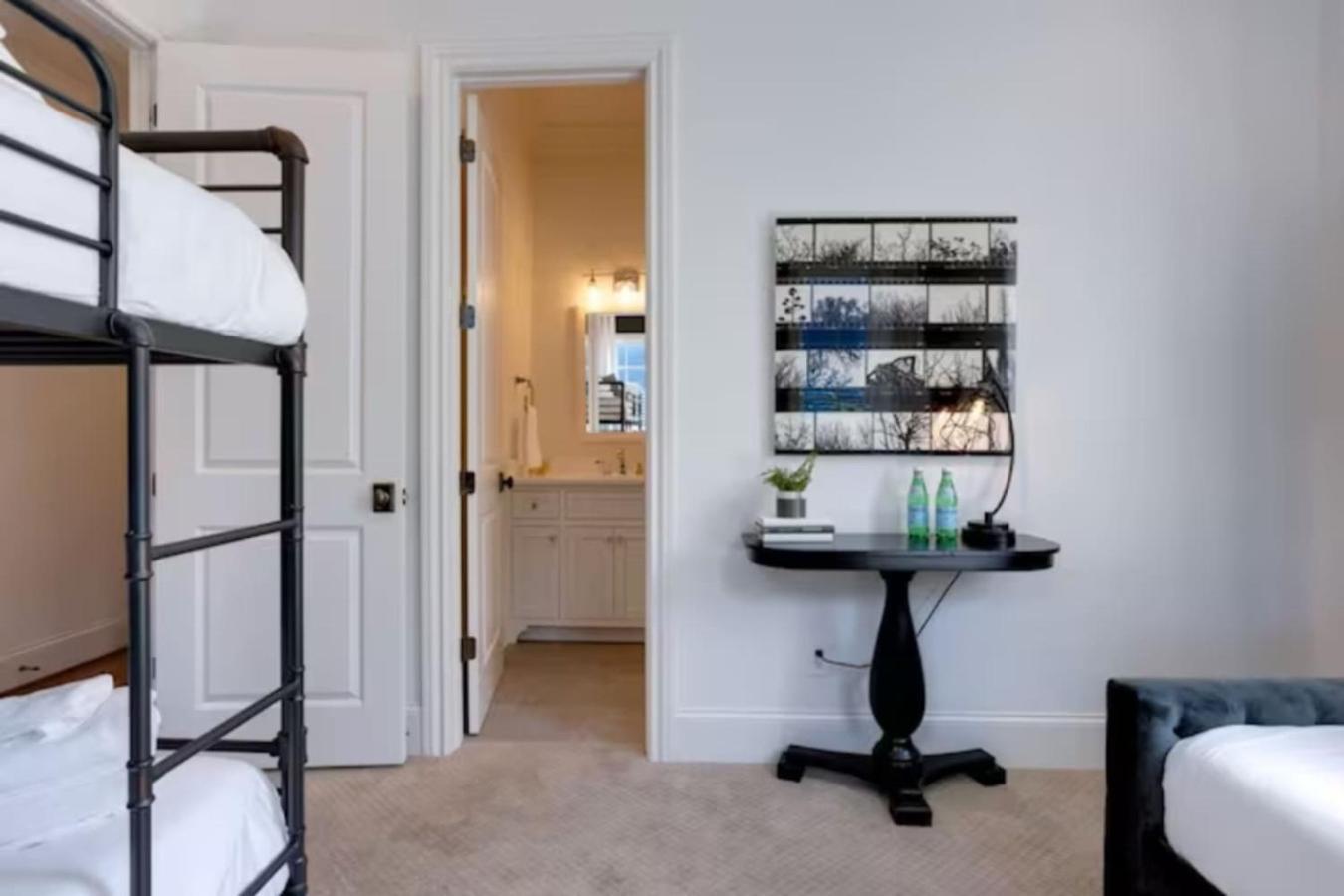 Two Beautiful Homes - Walkable To Geodis Nashville
