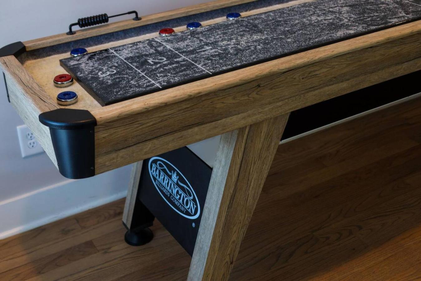 Two Townhomes- Rooftop Lounges- Hot Tub- Game