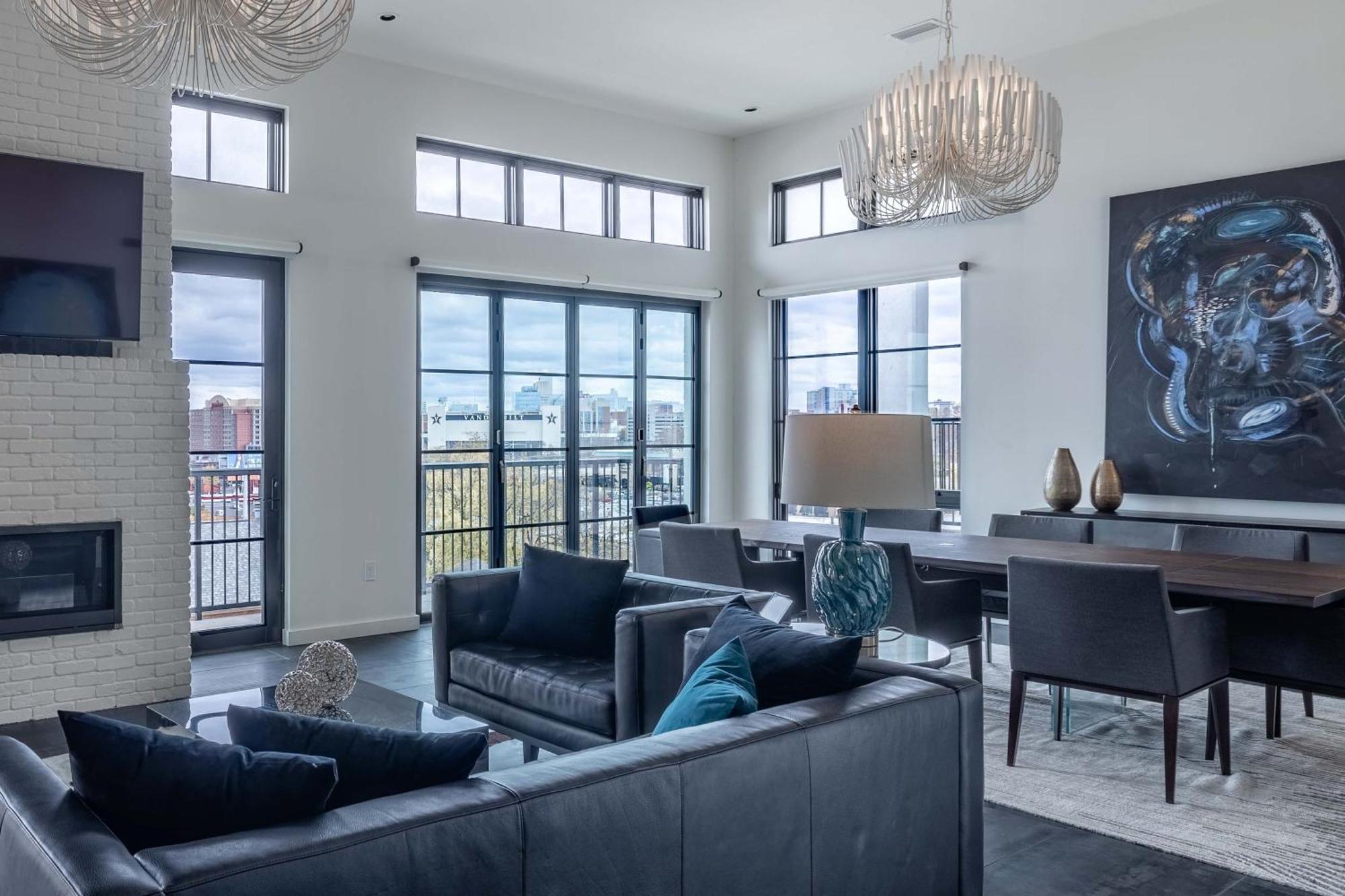 121 By Avantstay Chic Modern In Nashville