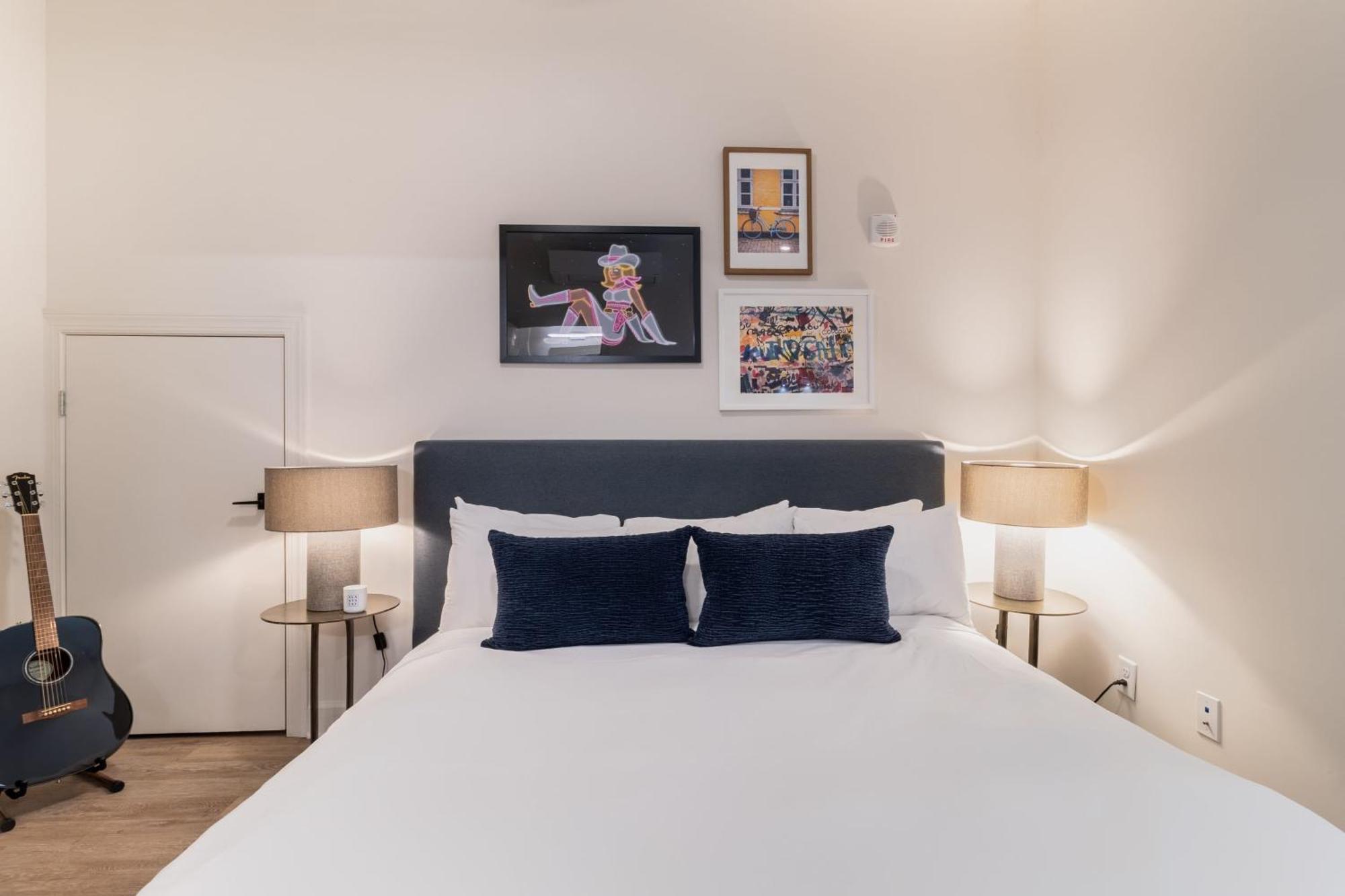 The Conway By Avantstay Apartment